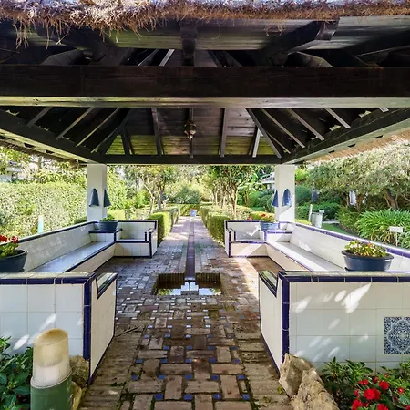 Golden Elveria アパート *